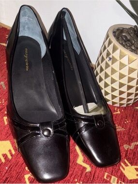 Easy Spirit Black Patent Leather Square-Toe Slip-On Flats